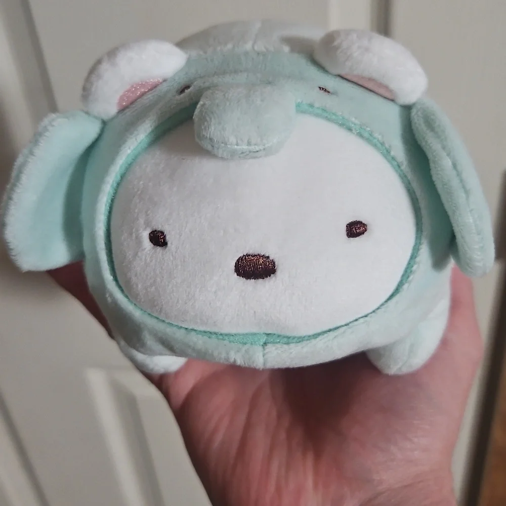 SAN X SUMIKKOGURASHI MINI PLUSH: LIGHT GREEN/WHITE: NEW WITH TAGS